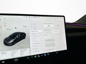 Tesla Model 3 bild 26