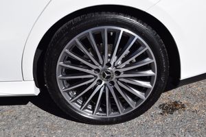Mercedes CLA200 bild 24