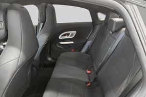 Mercedes CLA350 bild 9