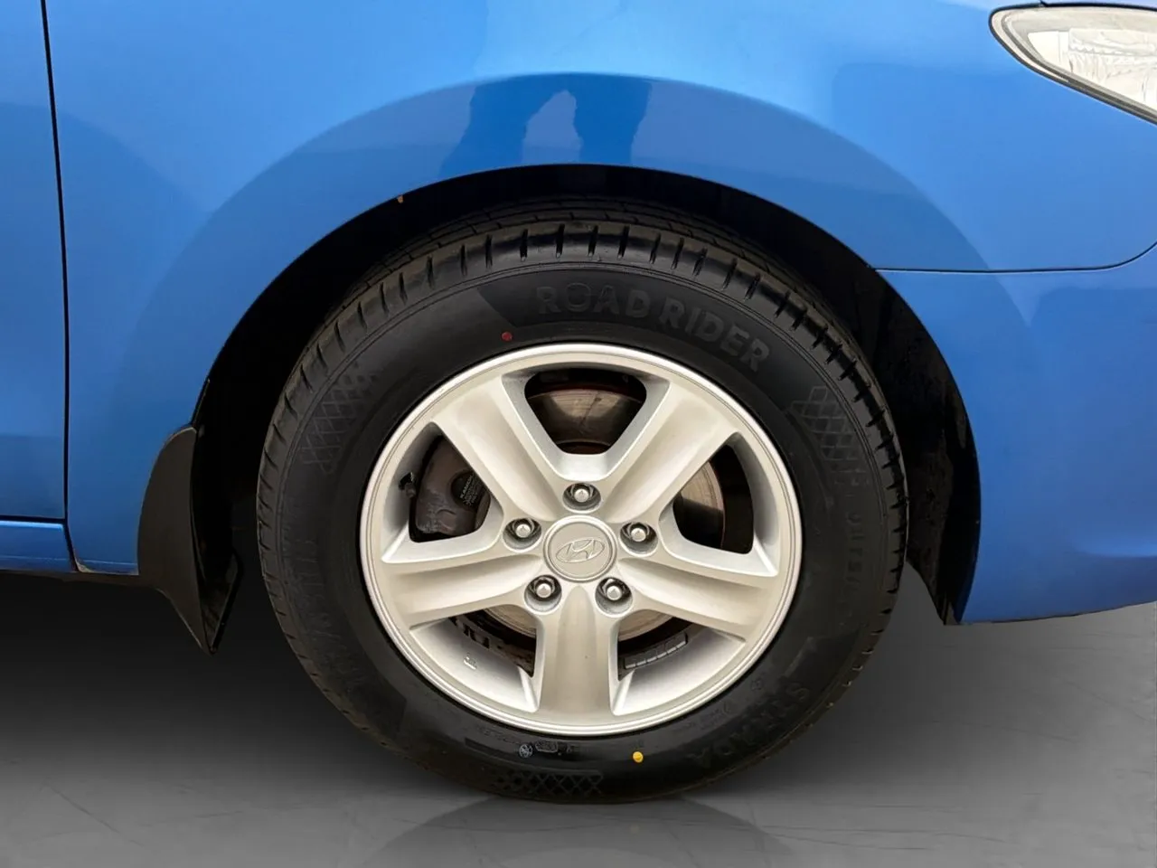 Vehicle image 22