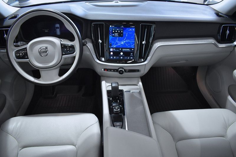 Volvo V60 bild 8