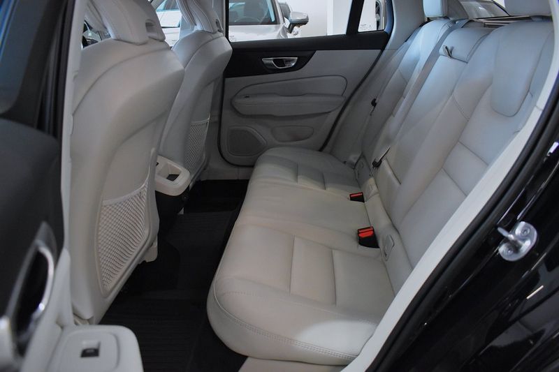 Volvo V60 bild 11
