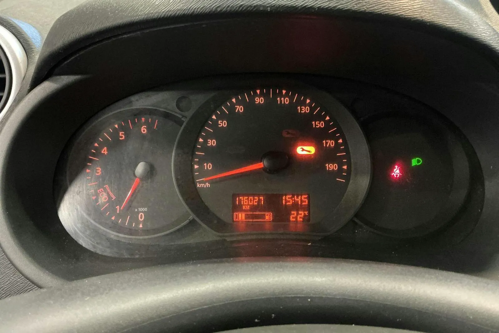 Vehicle image 9