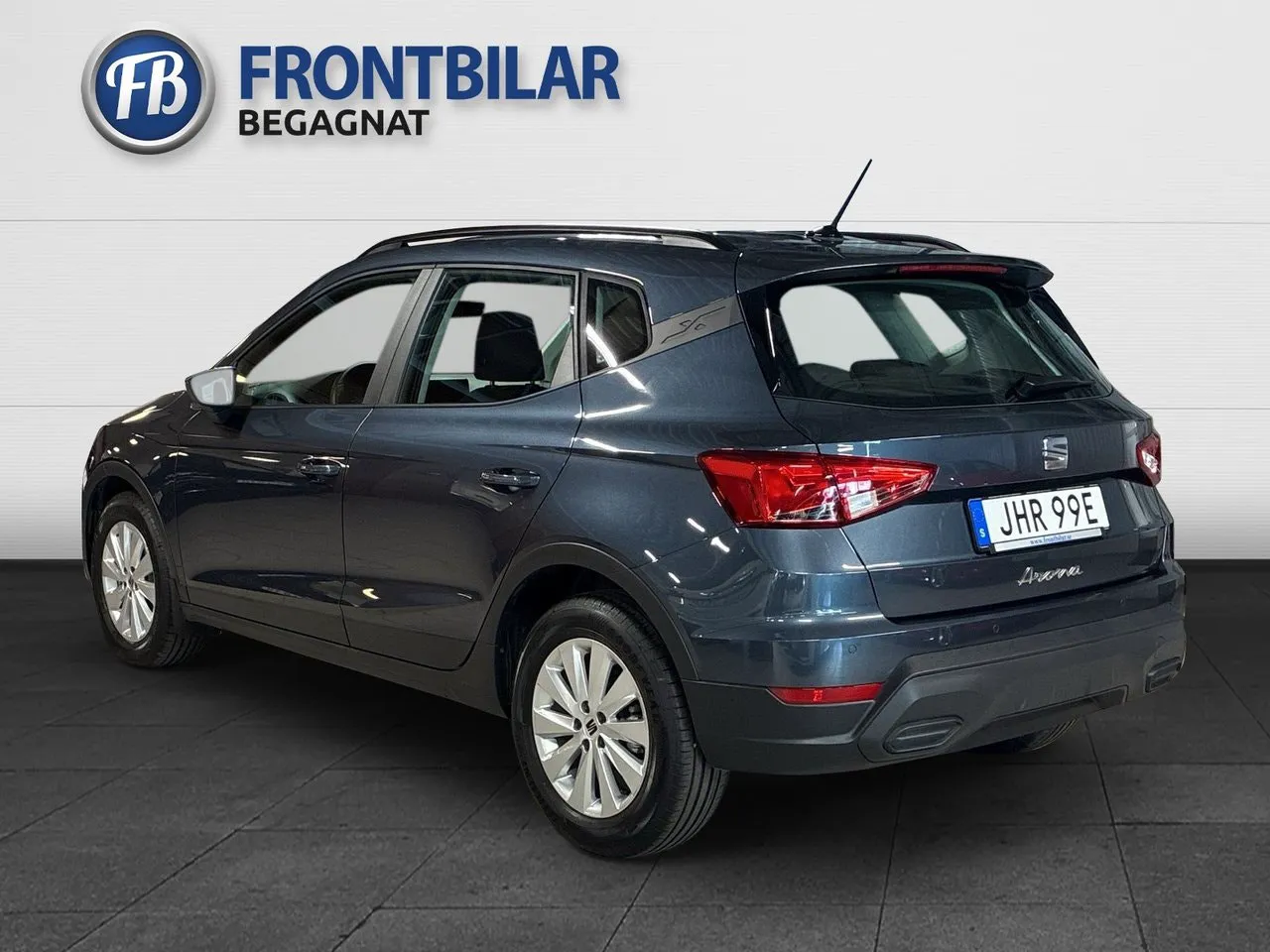 Vehicle image 7