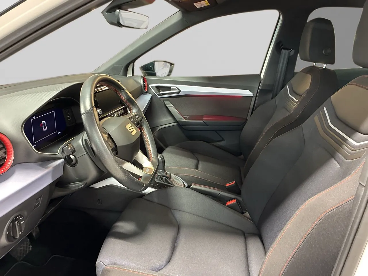 Vehicle image 8