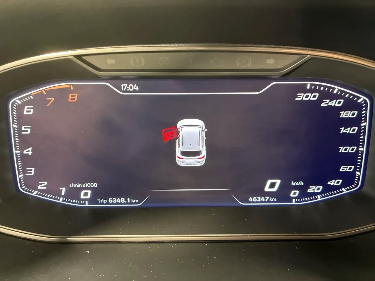 Vehicle image 14