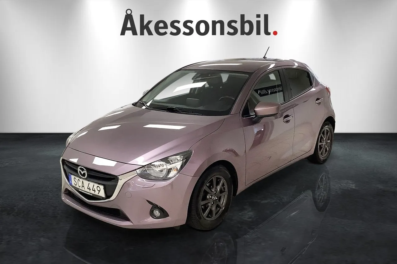 Vehicle image 3