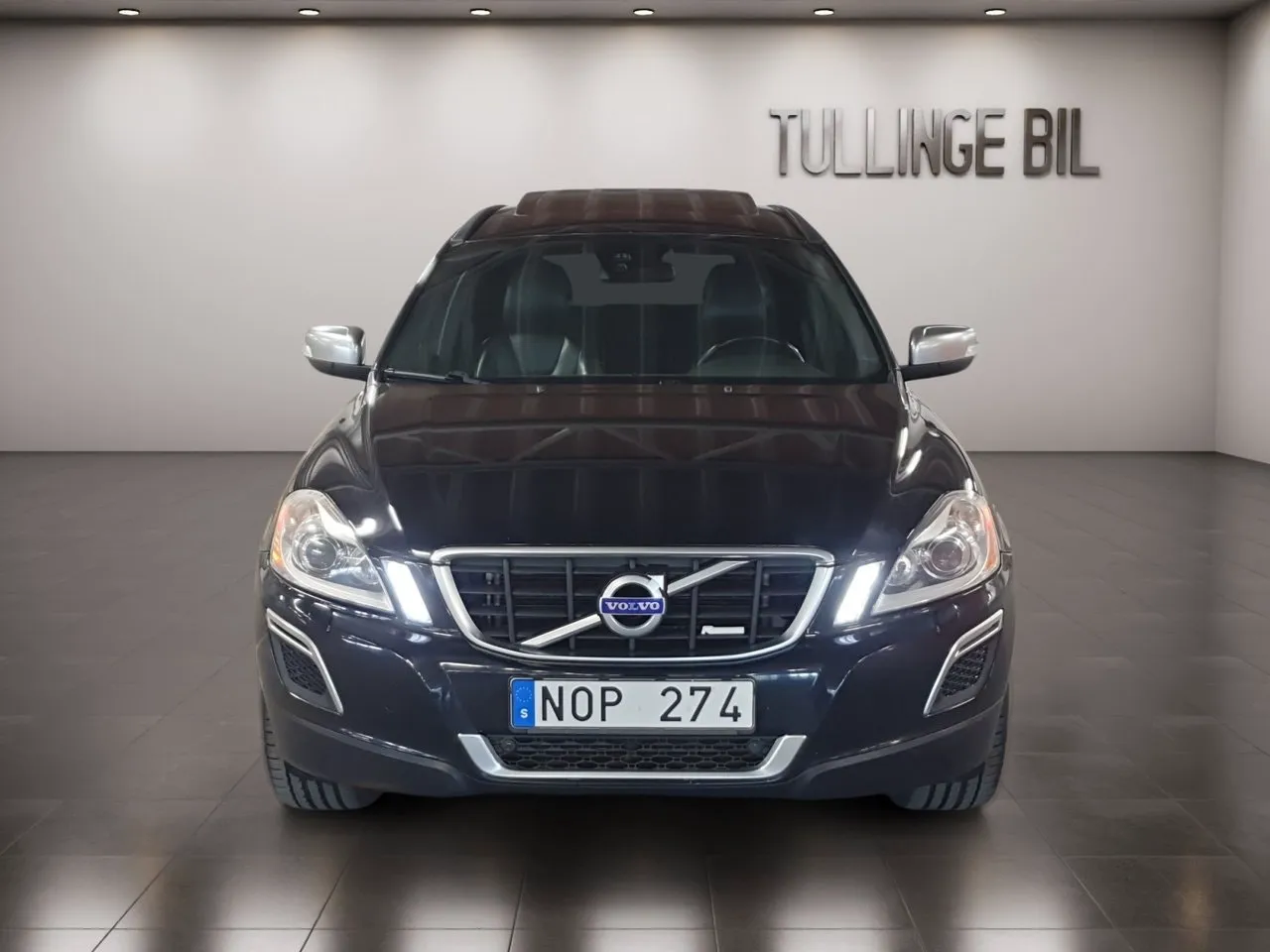 Vehicle image 7