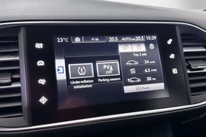 Peugeot 308 SW bild 8
