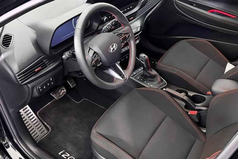 Hyundai i20 bild 4
