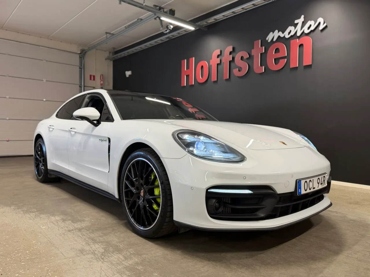Vehicle image 7