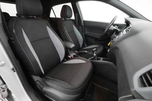 Hyundai i20 bild 16