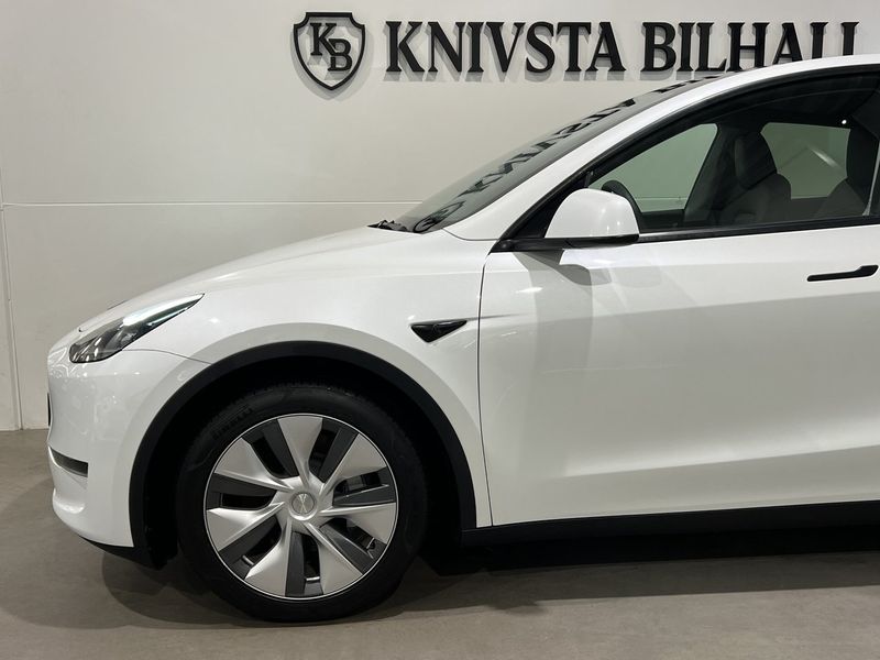 Tesla Model Y bild 28