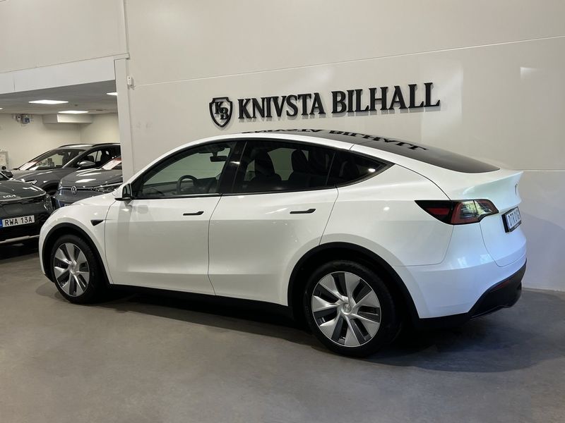 Tesla Model Y bild 2