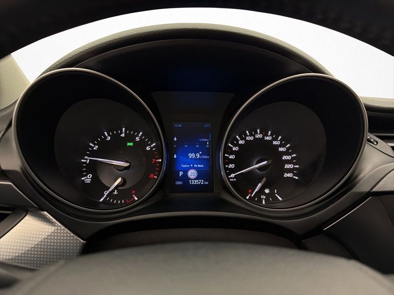 Toyota Avensis bild 14