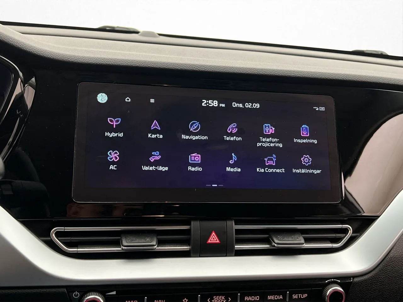 Vehicle image 18