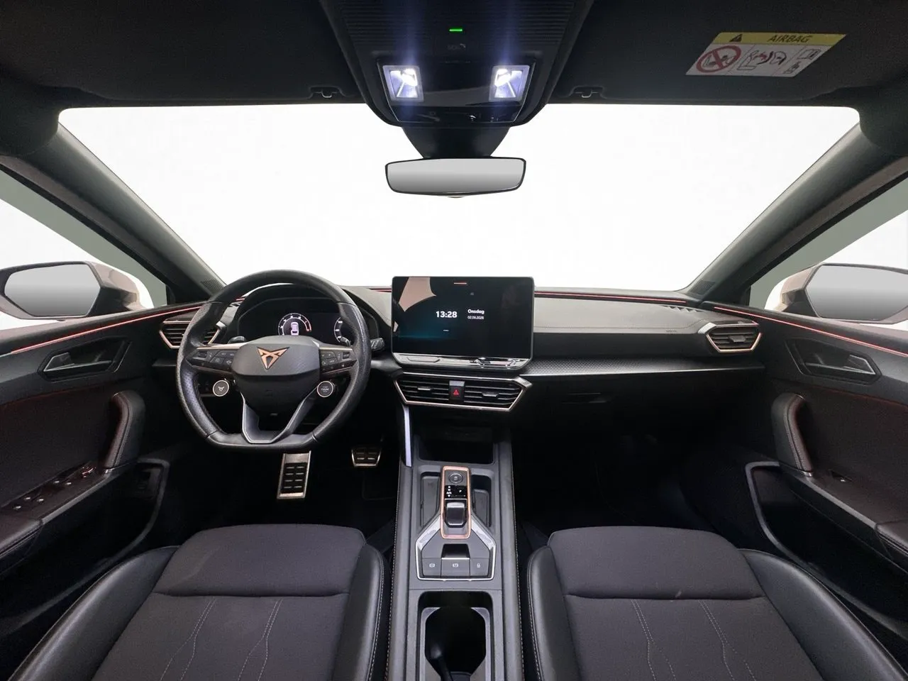 Vehicle image 15