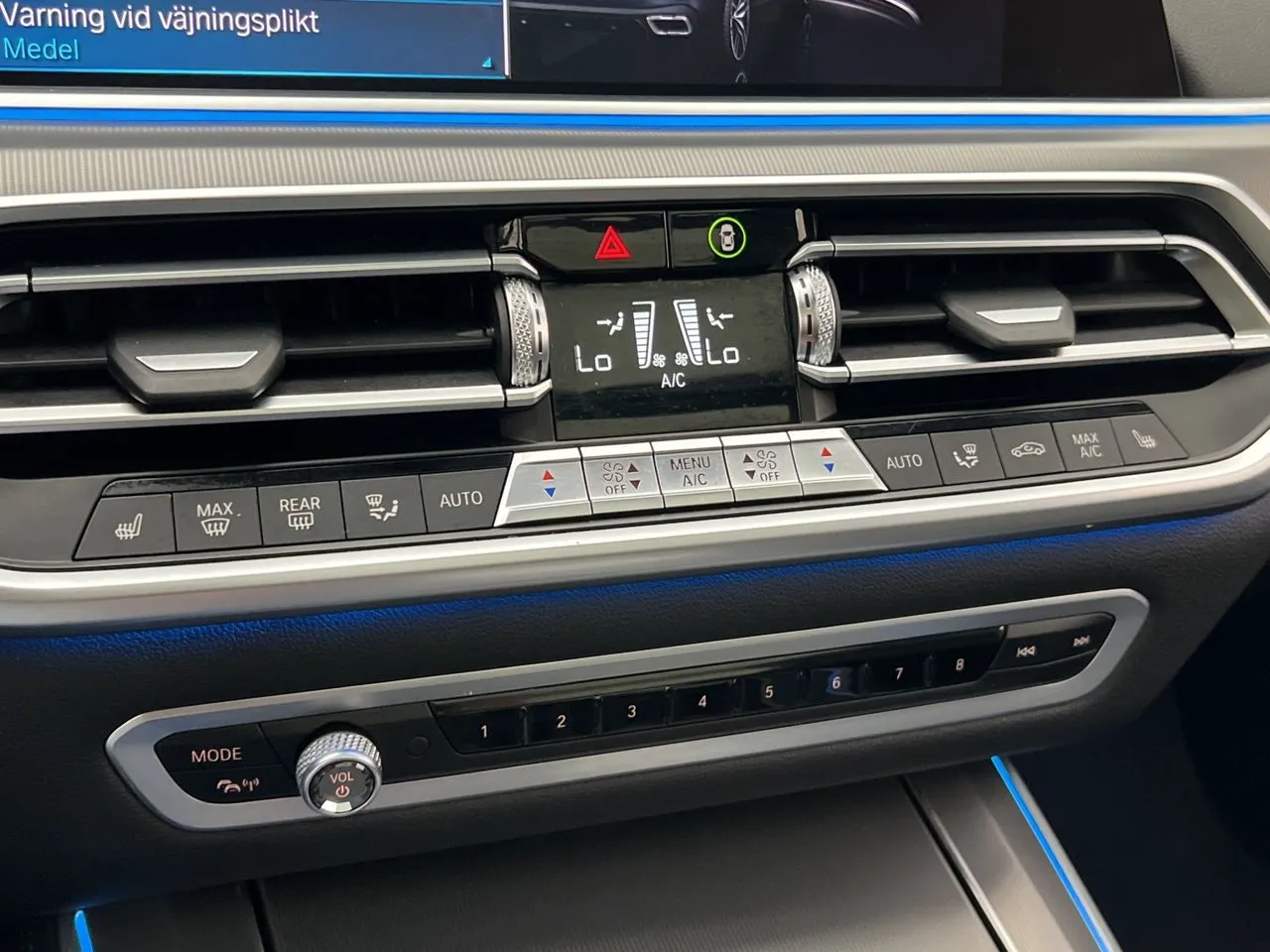 Vehicle image 29