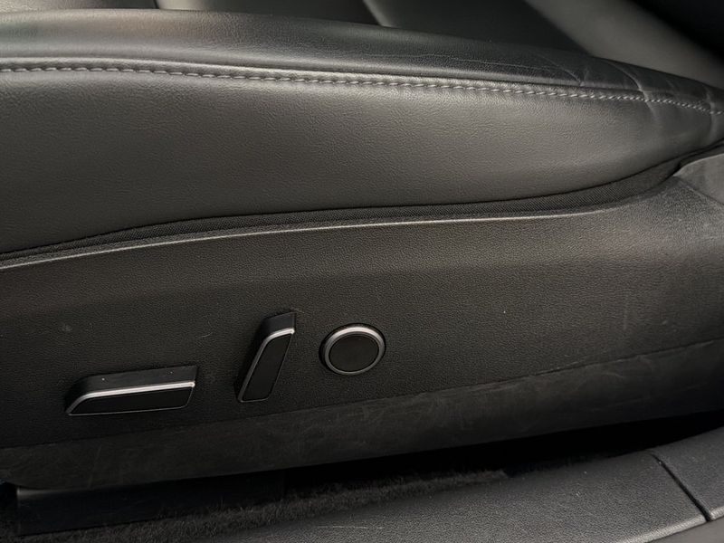 Tesla Model 3 bild 23