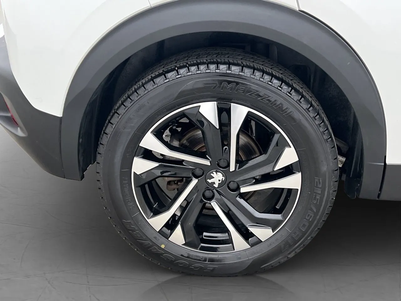 Vehicle image 30