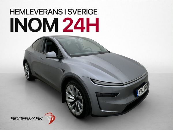 Tesla Model Y Long Range AWD Premium Autopilot Svensksåld - 2025