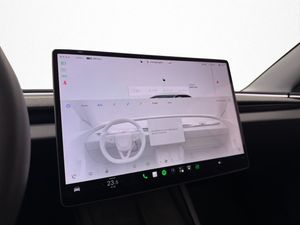 Tesla Model 3 bild 24