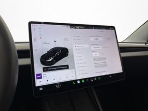 Tesla Model 3 bild 22