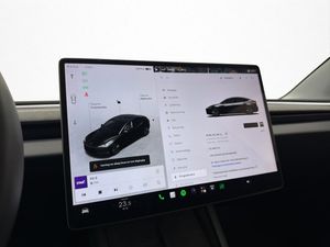 Tesla Model 3 bild 20