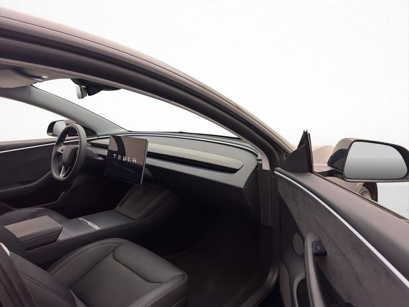 Tesla Model 3 bild 27