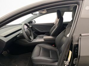 Tesla Model 3 bild 12
