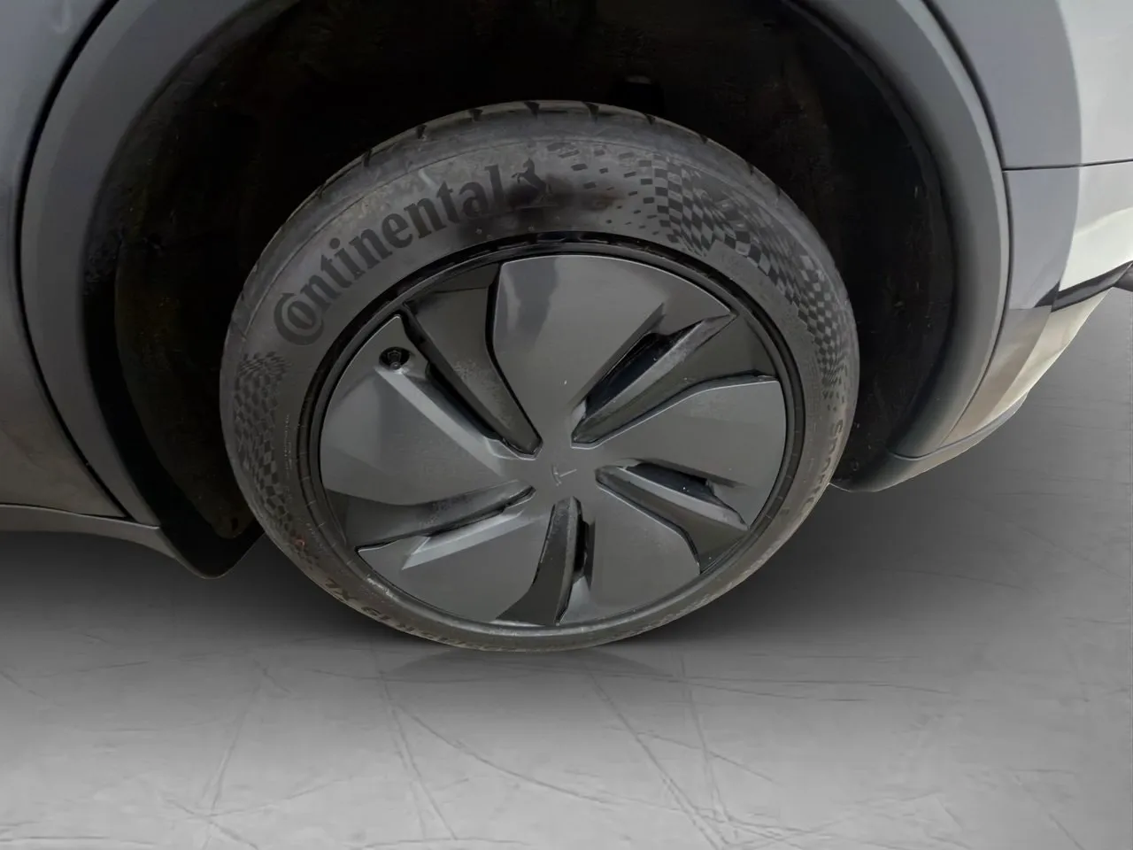 Vehicle image 31