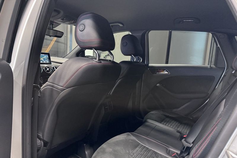 Mercedes B180 bild 12