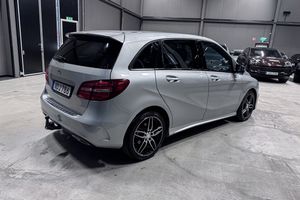 Mercedes B180 bild 6