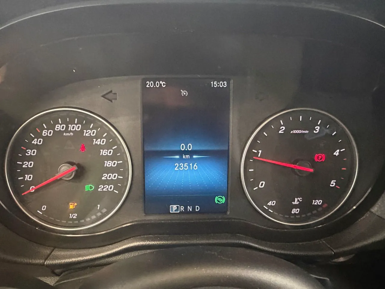 Vehicle image 13