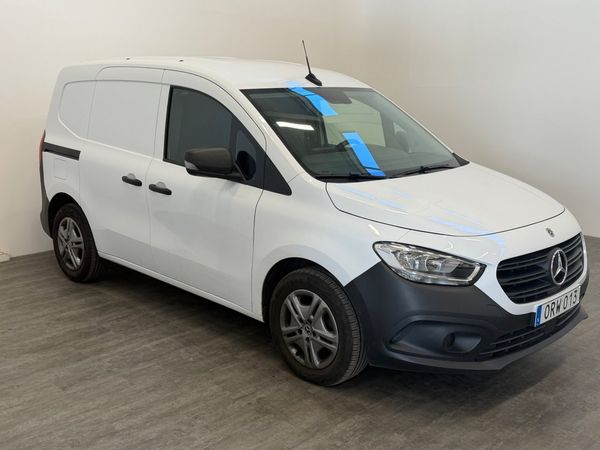Mercedes Citan 112 CDI DCT 3-sits Drag Kamera CarPlay Värmare - 2023