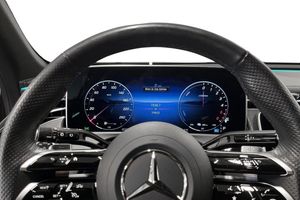 Mercedes E300 bild 6