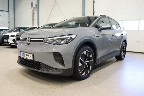 Volkswagen ID.4 Pro Performance Comfort Plus B-Kam Värmepump Navi 204hk - 2023
