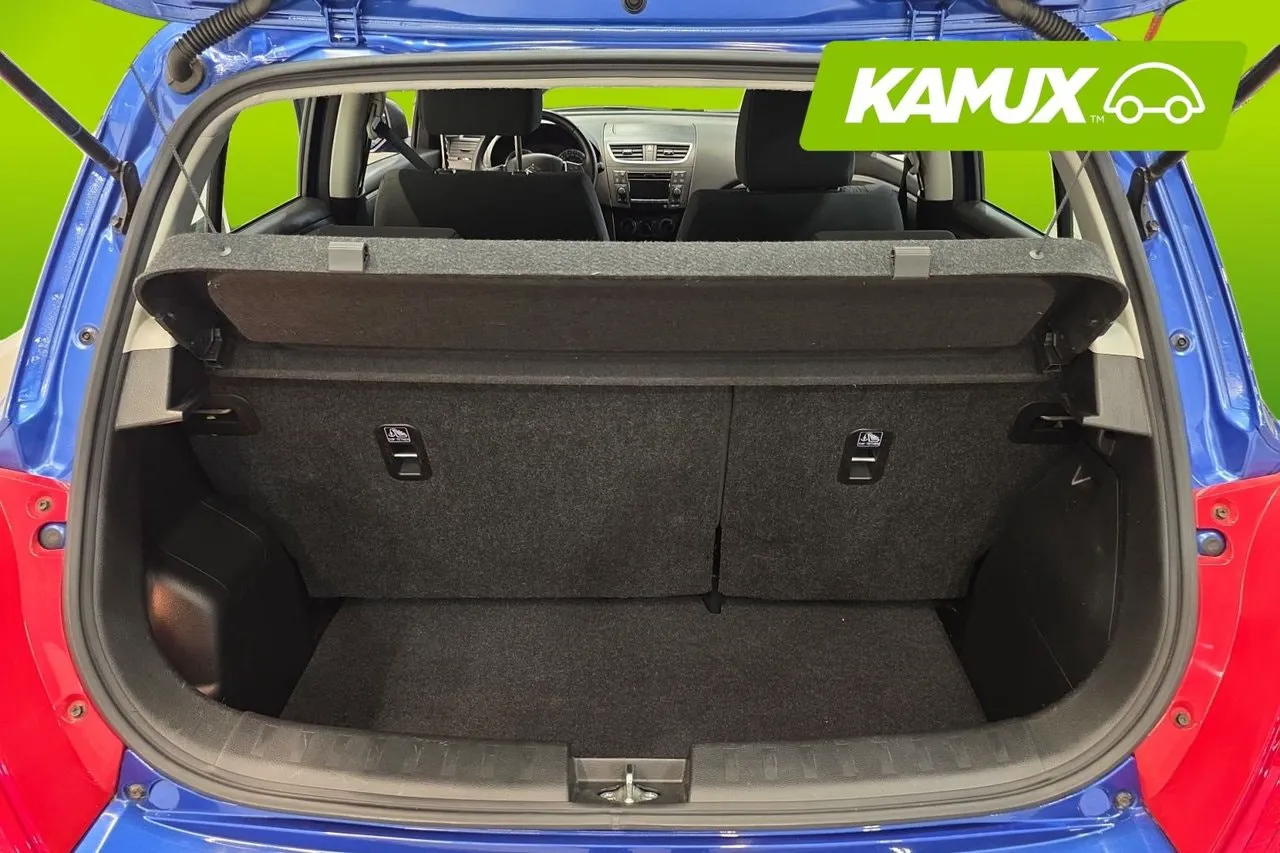 Vehicle image 15