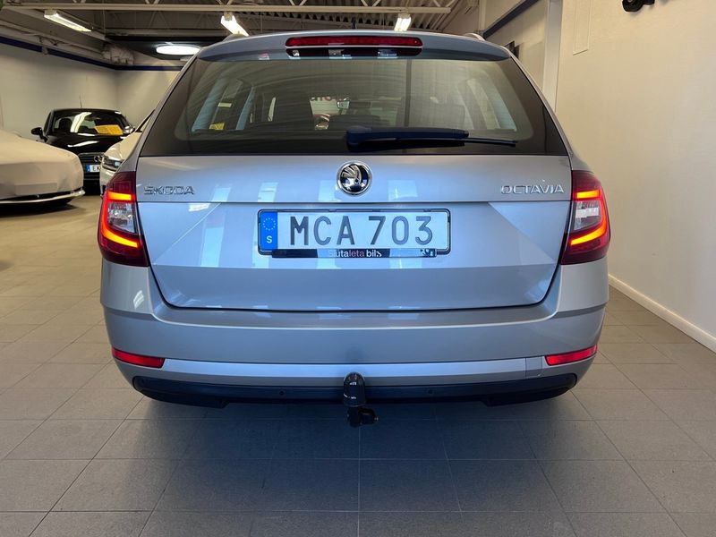 Skoda Octavia bild 7