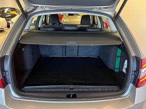 Skoda Octavia bild 9