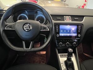 Skoda Octavia bild 14