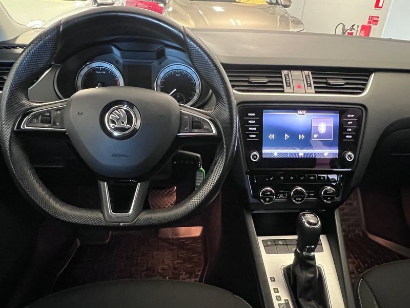 Skoda Octavia bild 14
