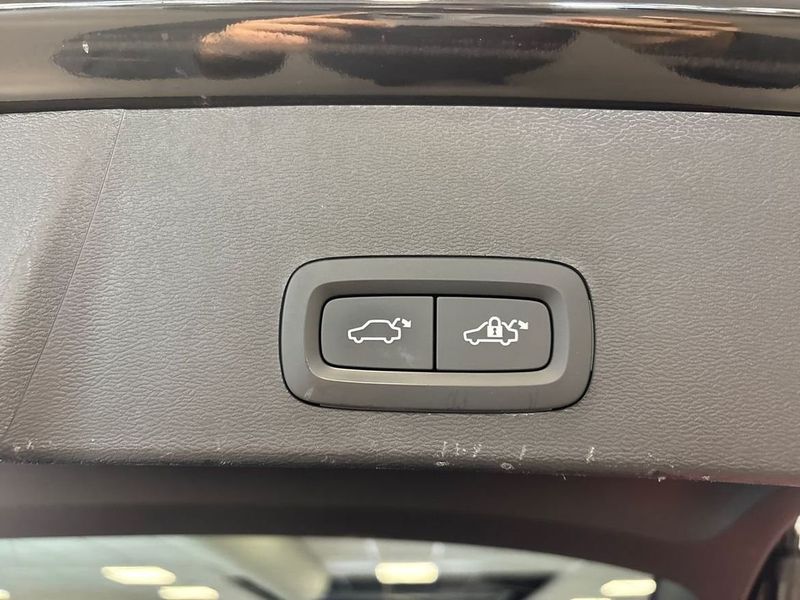 Volvo EX40 bild 25