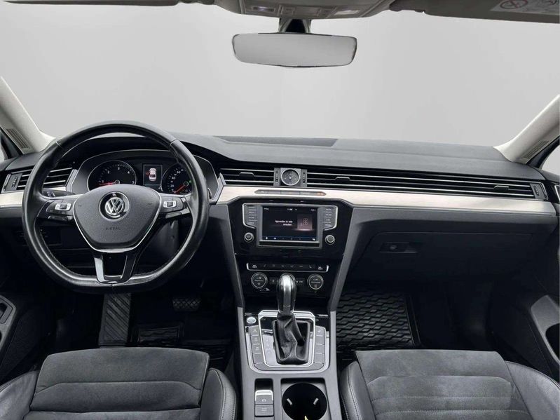 Volkswagen Passat bild 19