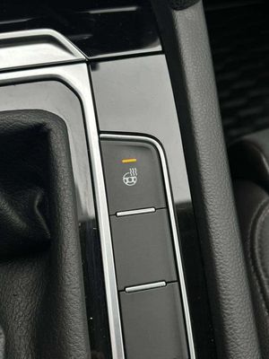 Volkswagen Passat bild 17