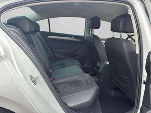 Volkswagen Passat bild 20