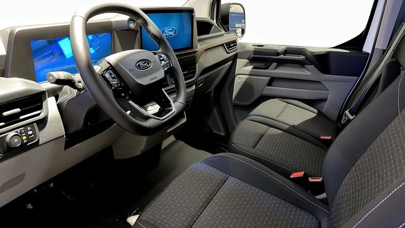 Ford Custom bild 5