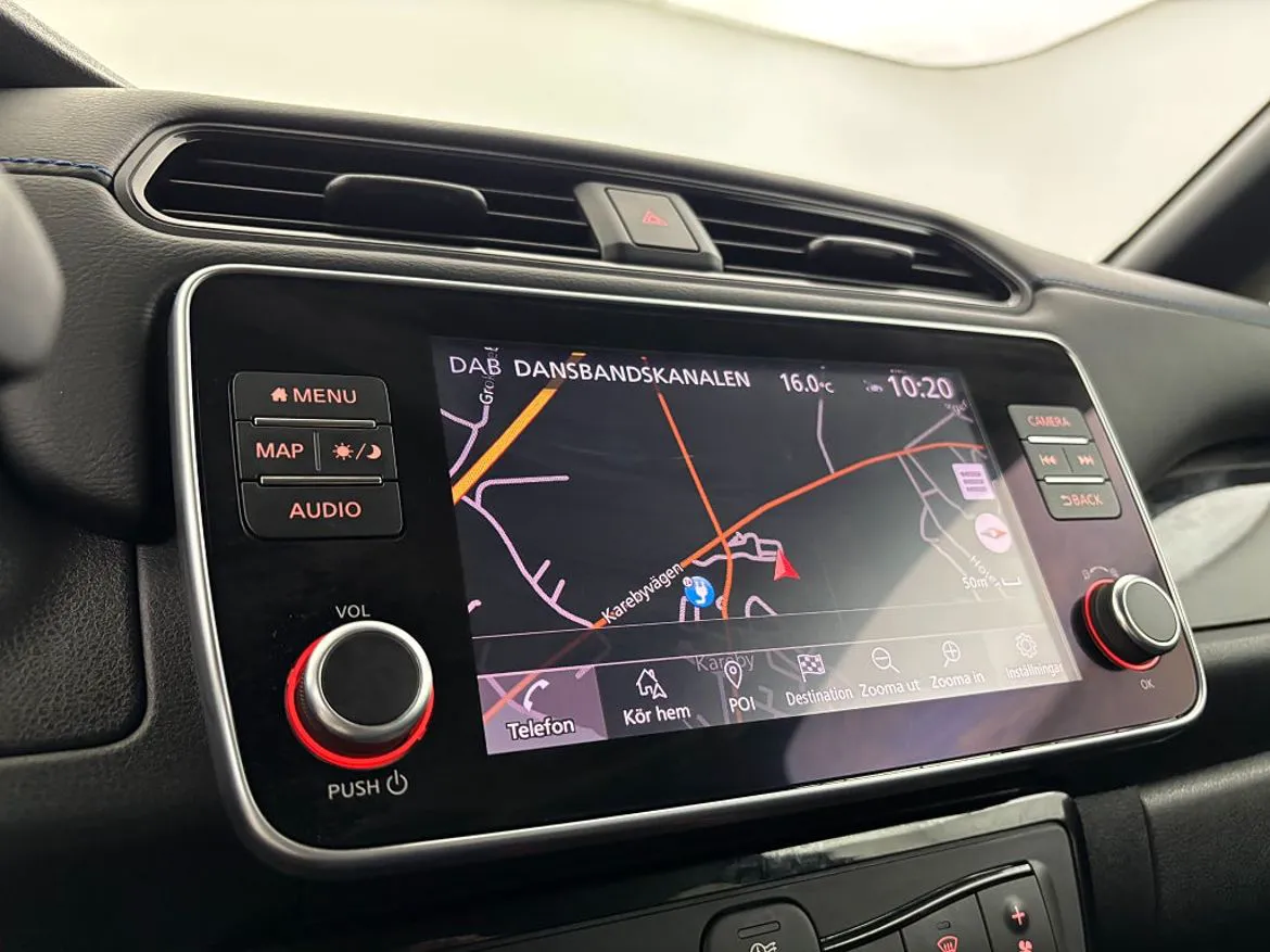 Vehicle image 20