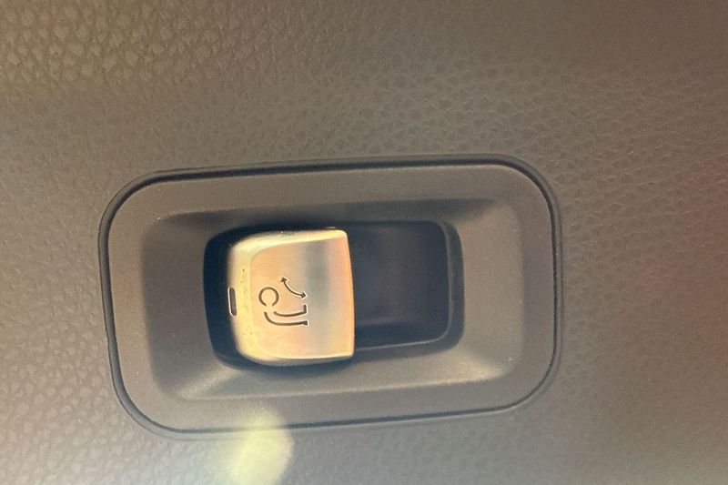 Mercedes GLC300 bild 20