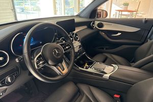 Mercedes GLC300 bild 7